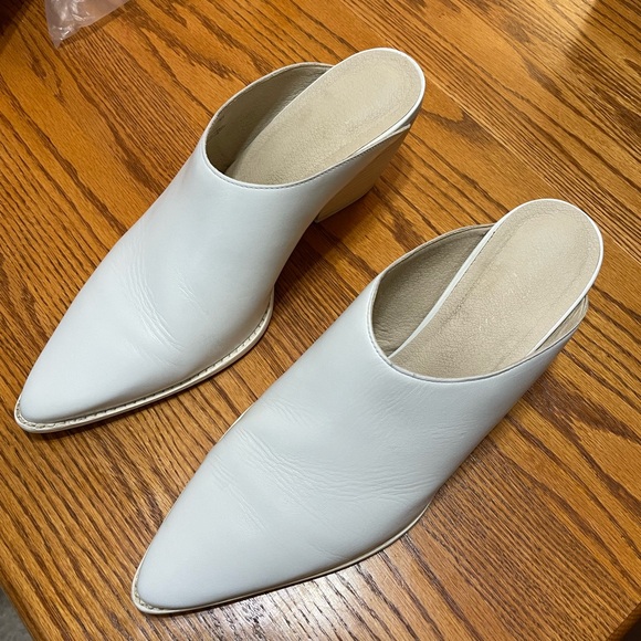 Matisse Mules White - Picture 2 of 4